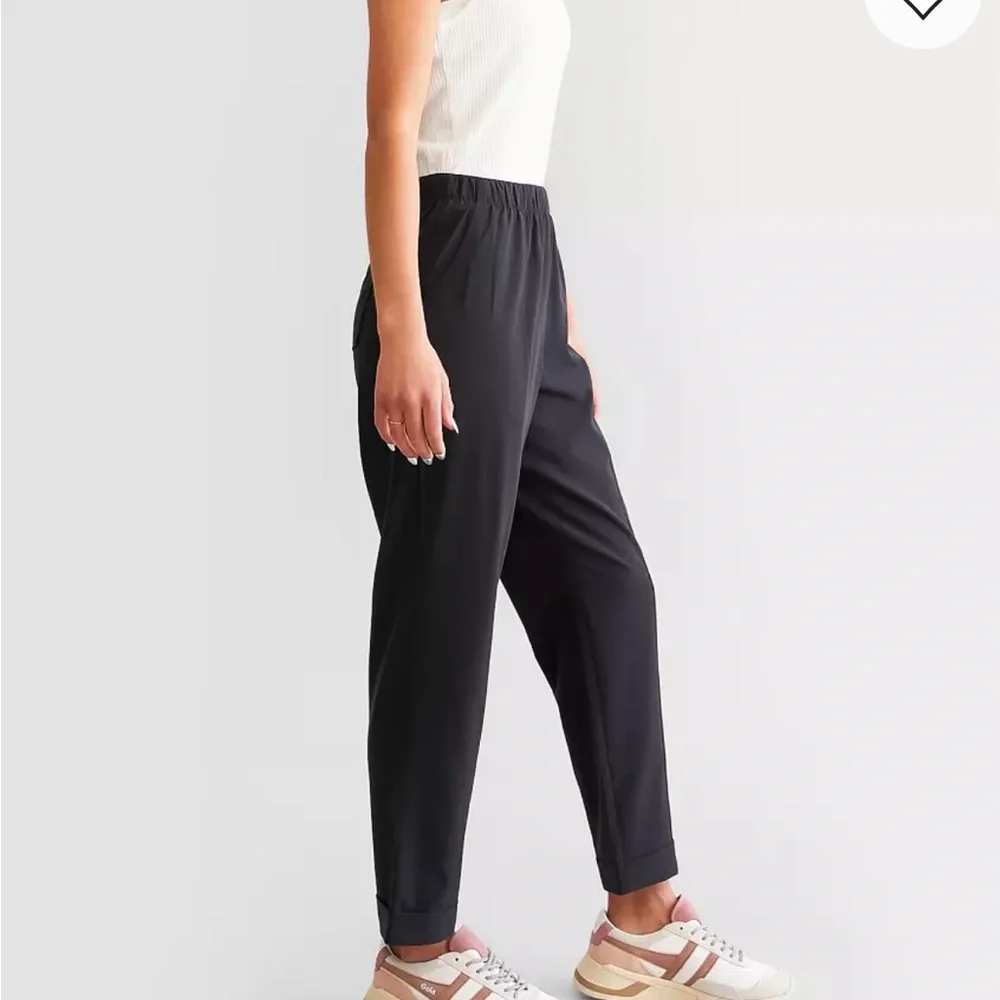 Varley Everly cuffed pant - Picture 2 of 7